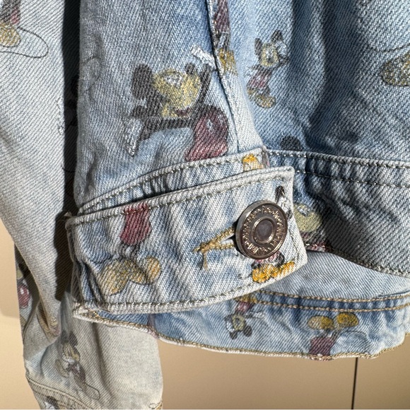 Disney x boohooMAN Denim MICKEY MOUSE Jacket - Picture 12 of 13